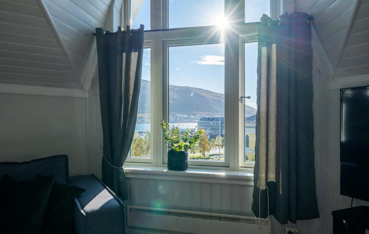 Enter Tromso - Exclusive 4 Bedroom Villa Extérieur photo