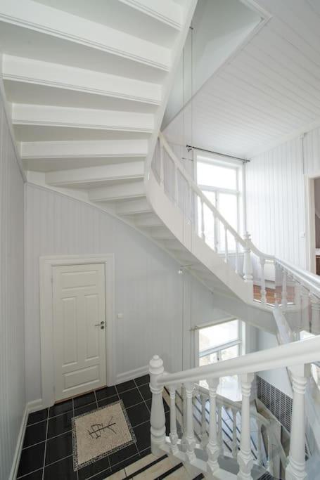 Enter Tromso - Exclusive 4 Bedroom Villa Extérieur photo